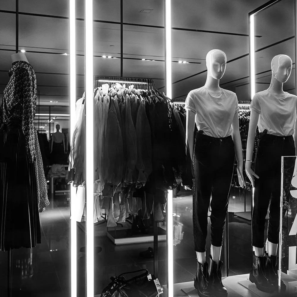 Luxe Fashion Consulting CoWorking 2